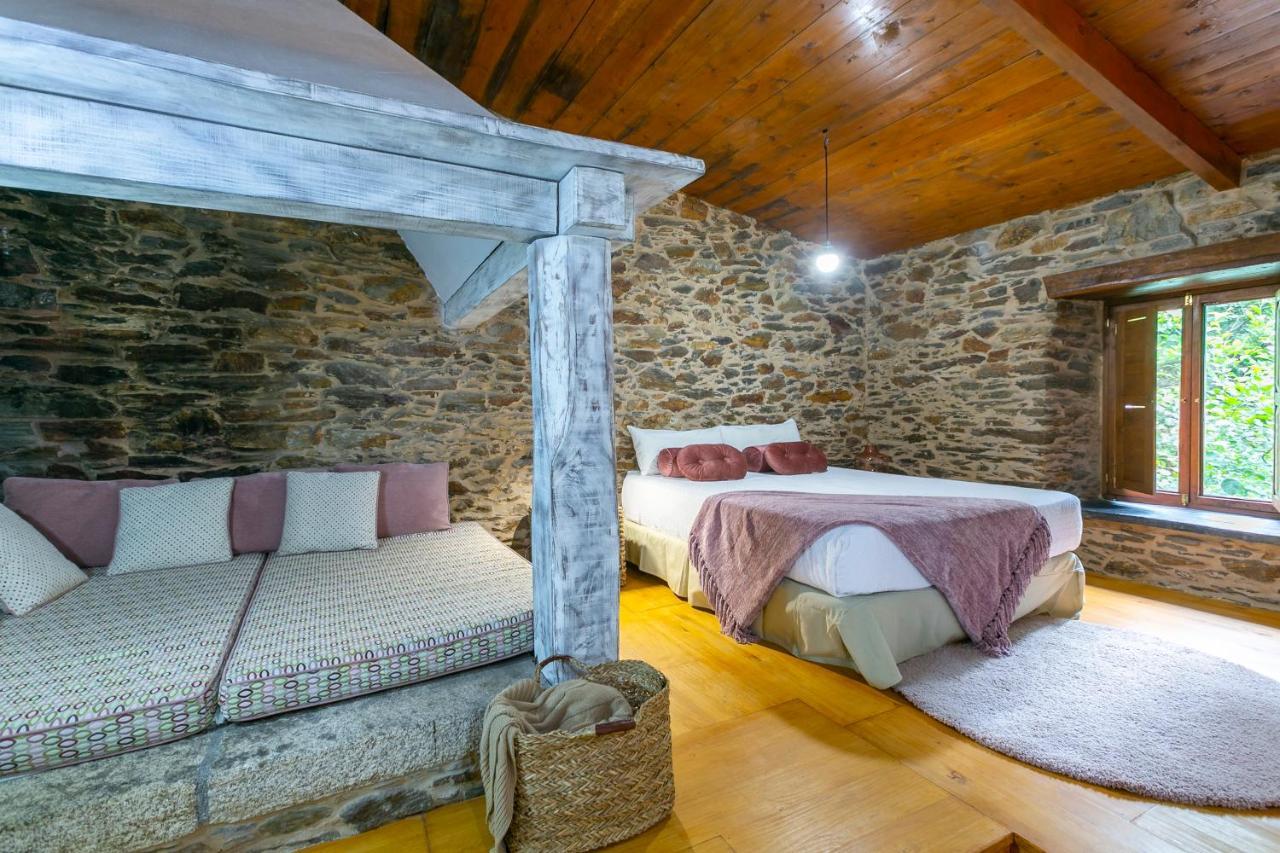 Casas del Molino - Muiños do Mainzoso Turismo Rural Paderne Exterior foto